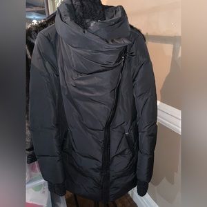 Mackage short coat, XS